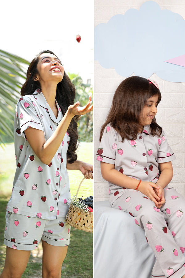Strawberry Fields Girls' Pyjama Set